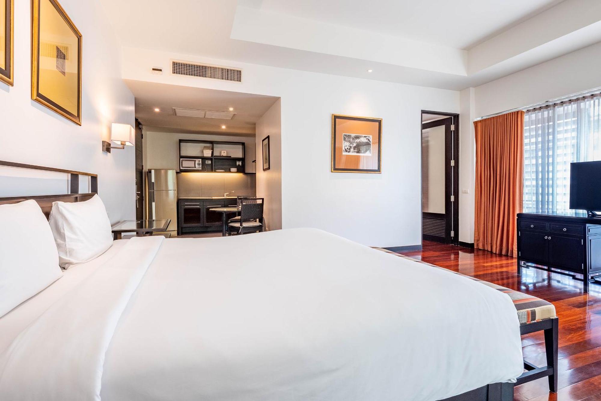 Luxe Residence Pattaya Exterior photo