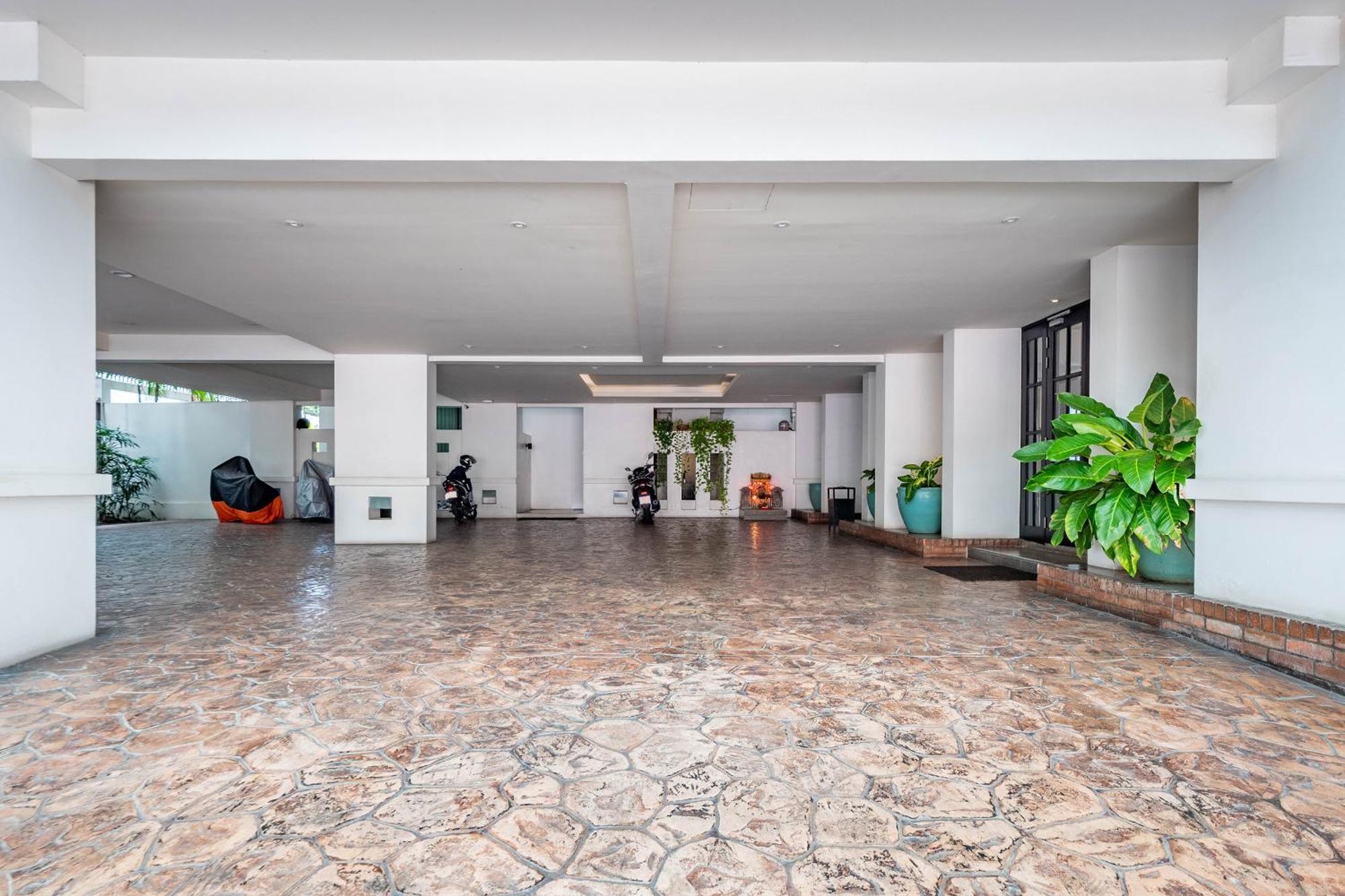 Luxe Residence Pattaya Exterior photo